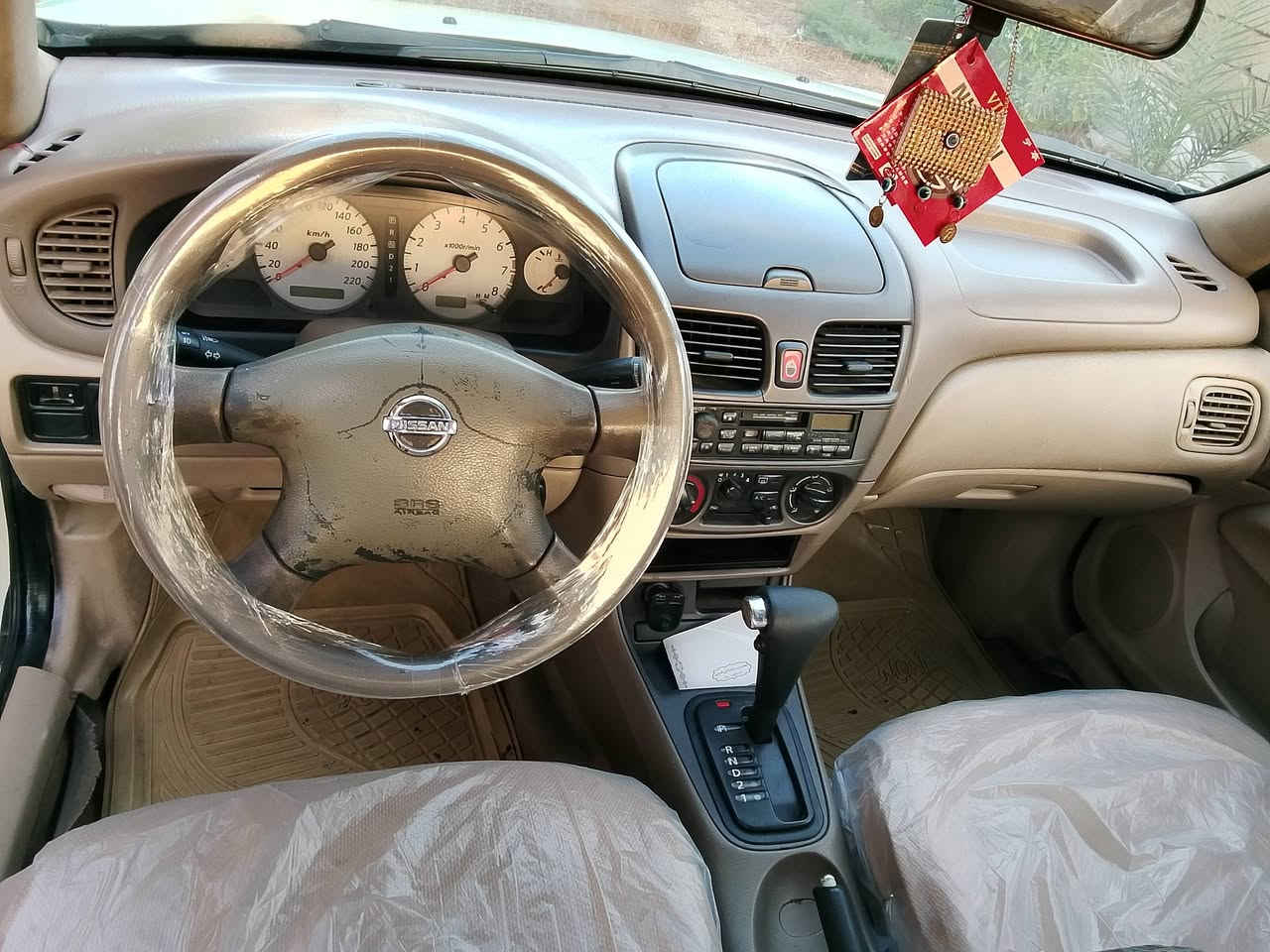 السلام عليكم 
سني ياباني للبيع موديل ٢٠٠٨
ضرر ثلاث قطع ومرشوشه حزام 
بسعر مناسب ب٧٦ وبيها مجال 
مكان العلم تكريت صلاح الدين 
***********
