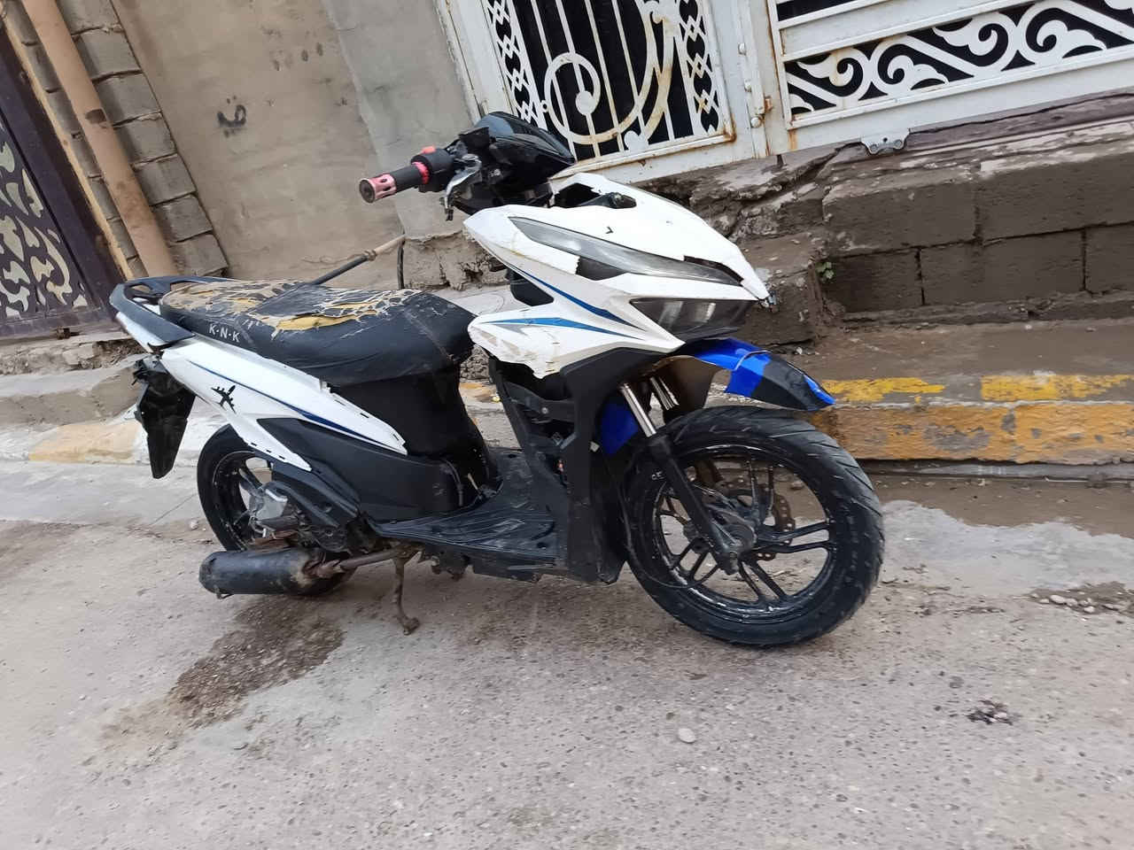 سلام عليكم موطور GTS مراوس بجهاز اذا اكو
دراجه قويه محركه.125cc
شغاله نقص هندر فقط واير سكلتير بس
صالنصه يرادله لحيم بسايط 
سعره 80الف مكاني فلوجه حي الشهداء
رقمي‏‪***********‬‏
