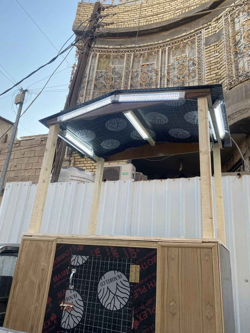 سلام وعليكم جمبر تفصال جديد ما مستخدم اناره كهرباء تايرات جاهز كبل تشتغل بي سعره300 مكاني بصره ***********
