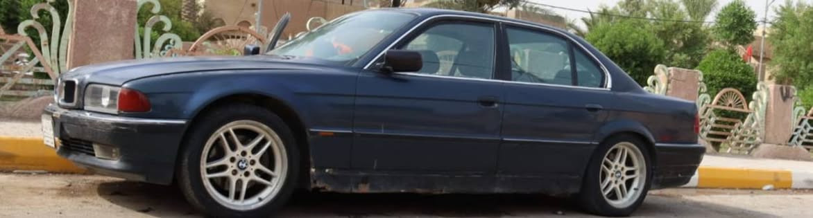 السلام عليكم 
خفاش 740 موديل 1998 رقم بصره دولي شرط التحويل مكينه وكير مكفولات السياره شوفة عينك ناقصهه ترتيبات لان متروكه 
سعرهه 45 وبيه مجال 
***********
***********
