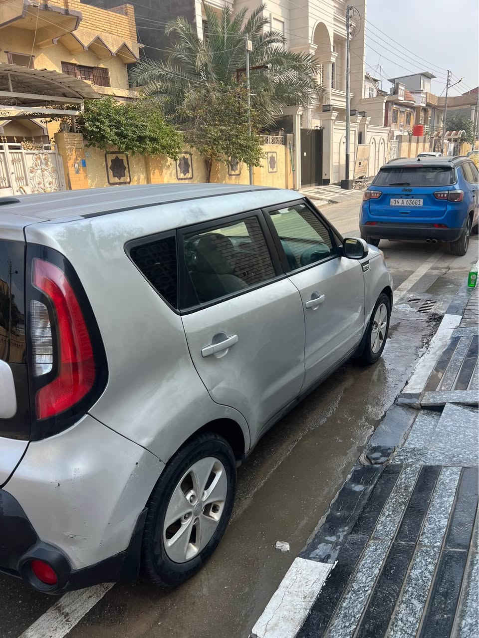 كيا صول ٢٠١٦ بأسمي السياره غير مكفوله المكينه والكير بلاد 
السعر 90 ورقه مكان السياره الجنينه الشارع التجاري رقم الهاتف *********** البصرة, العراق
