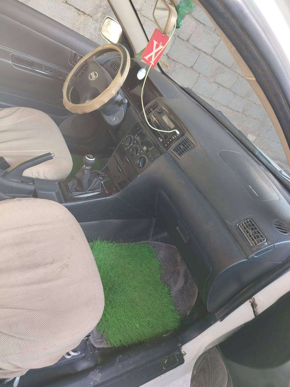 سلام عليكم بي وأيدي f4 موديل 2020مكوفله بس بي طخات حته مامصلحن على وضع بسمي السيارة رقم بابل مكان السيارة بابل جبله 
السعر 78 وبي مجال بصيط 
رقم الهاتف ***********
