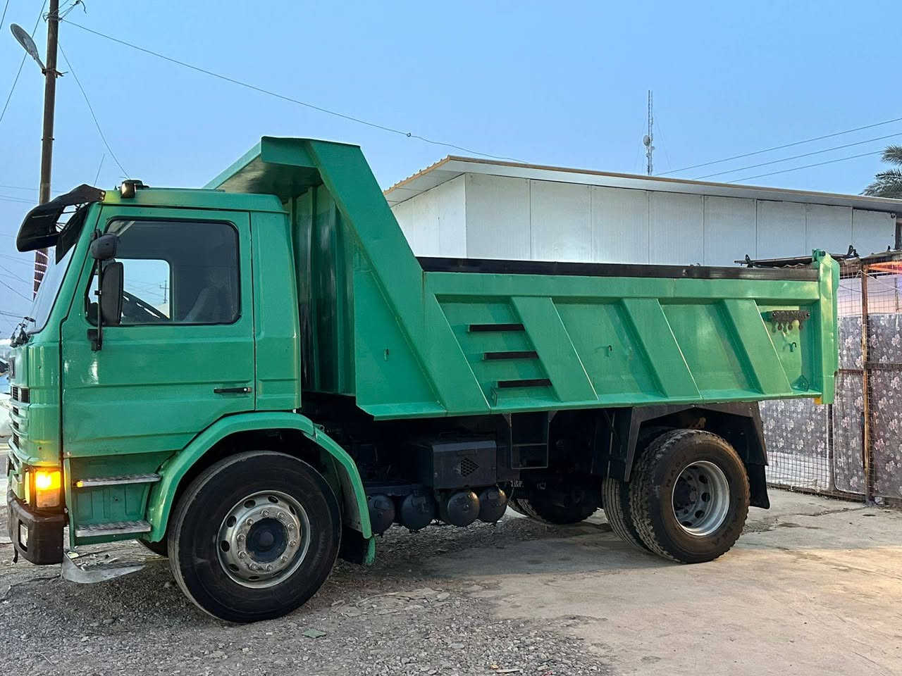 السلام عليكم

أسكانيه تك موديل 91 رقم فحص صلاح الدين
حجم محرك 3 كورات گير 5 نمر

العنوان صلاح الدين بيجي 
رقم الهاتف
***********
***********
***********
