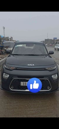 السلام وعليكم سيارة حديثة شاغرة مكيفه انترنيت 4G ملتزم  مستعد للالتزام...