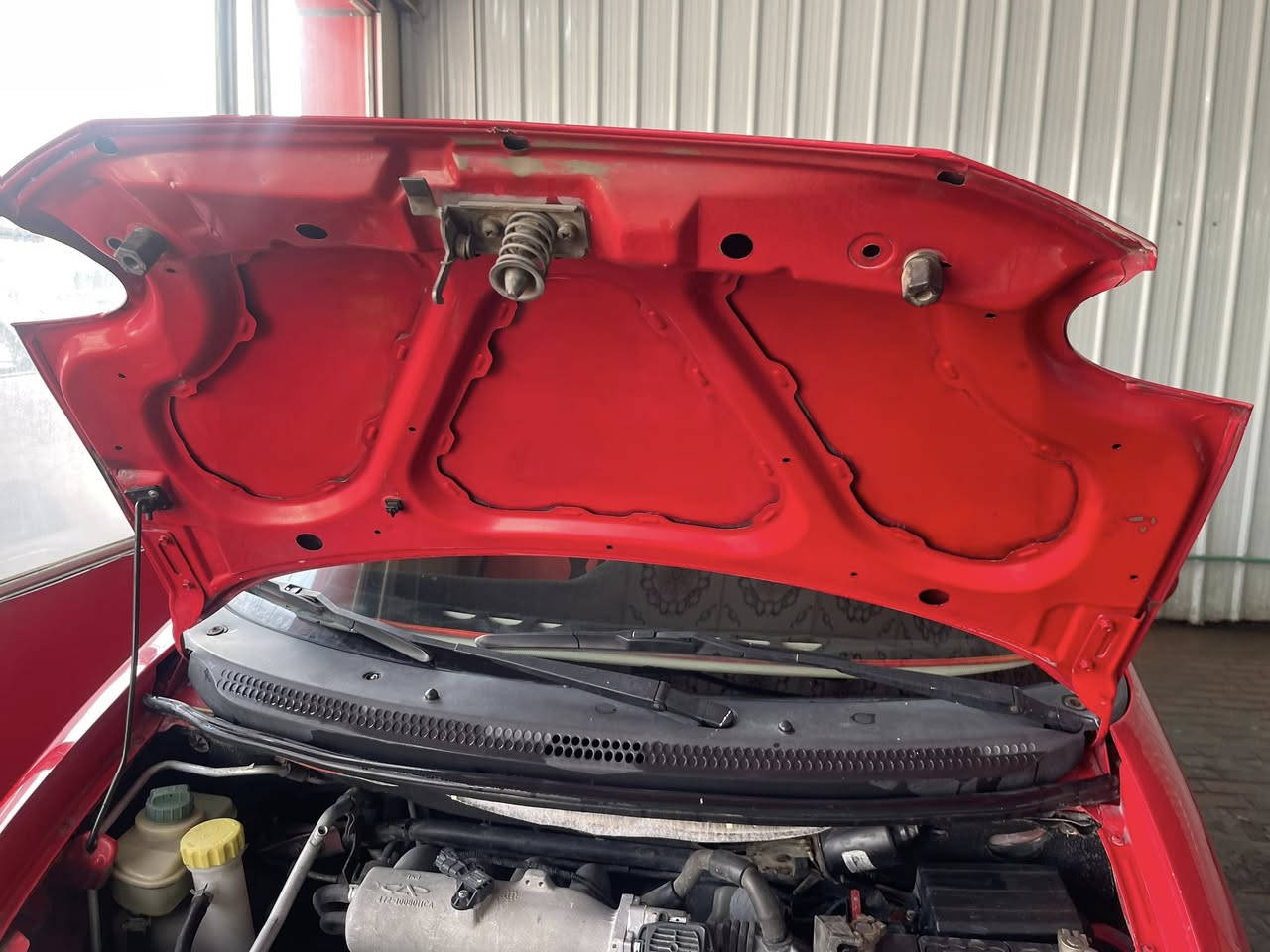 كيو كيو مديل ٢٠١٢ مكفوله. سياره. كير. اوتو. جديده. مابيهه. نقص. سعر ٣٤ وبيهه مجال. عنوان. بغداد ***********شراي يتصل
