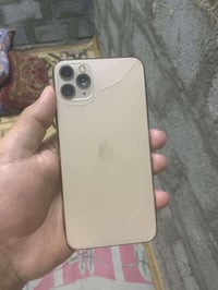 آيفون ١١ برو ماكس • للبيع