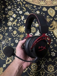 سماعة HyperX • مايك QuadCast • كاميرا C920
