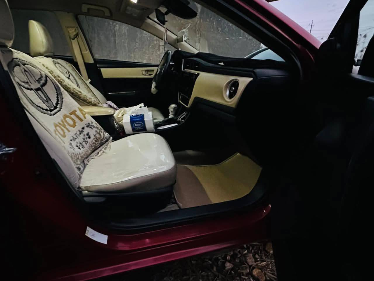 السلا م عليكم كورلا 17 لبيع السعر 125 قفل سيارة فقط سحب من الداخل يعني بدون قطرة لحيم رقم *********** مكانها ديالى الخالص
