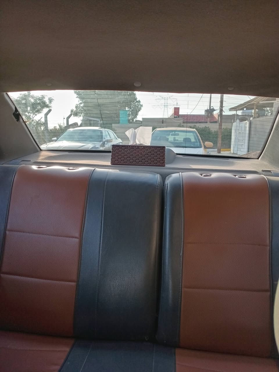 السلام عليكم
اوبترا ٢٠١٢ اجرة لبيع فقط باسمي تحويل مباشر ...
.محرك وكير اوتماتيك جاهز ونظيف على الفحص 
.تبريد و مشط استيرن جديد
.تخم تاير جديد على الفحص
.جويتر و باتري جديد 
.سيارة بلادية بدون تبديل فقط طخات خفيفة
.حدادية جيدة وعلى الفحص

المكان بغداد بوب الشام قرب الجامع الراشدي 
السعر ٦٥ ورقة وبيها مجال بسيط لشراي حق الجية

.هاتف ***********
 طارق ابو زياد
