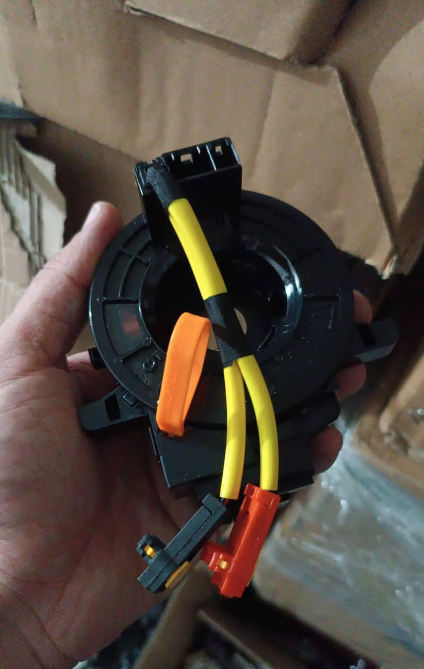 السلام  عليكم...  غراض كورلا للبيع...يوجد توصيل لكل محافظات...***********
1/دكت تبريد ابو الساعة 25الف.. 
2/واقيات طين ابيض 20الف.. 
3/حصيرة جنطة نيكل 20الف... 
4/ولف حماوة اصلي 15الف.. 
5/مطريات ابواب ام خط. نيكل 20الف... 
6/صاجيات ابواب دكم 35الف تخم... 
7 /سستم نيكل ابواب 30الف... 
8/شريط استيرن ابو فسفورة15الف.. 
9/سكوب مثلث 25الف... 
10/راديتر تدفئة 30الف... 
11/ قبغ كفر مراية باتمان زوج 25الف.. 
12/غطاء محرك امريكي 20الف
