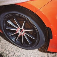 تخم ويل وتايرات للبيع او مراوس  بحجم ١٨ / 07711907723