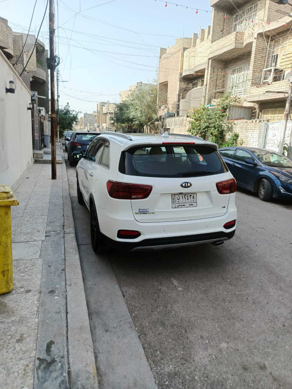 السلام عليكم مرخصت الادمن سيرنتو 2019 خليجيه بيه حادث خفيف ضرر فقط البنيد علئ كد شبر والباقي مكفولات 
السياره 
بانروما 
بصمه 
كشنات كهربائيه 
كشنات تدفئه تبريد 
رادار اماميه خلفيه 
جنطه شفط كهربائيه 
كامره 
حساسات 
شاشه 
ابيض صدفي
رادار مري 
هيتر مري 
مكينه 6 سلندر 
تحكامات استيرن 
فور ويل 
eco 
اوتو ستوب 
السياره موجوده البلديات السعر 270 وبيه مجال بسيط وبلعافيه علئ ياخذهه 
***********
