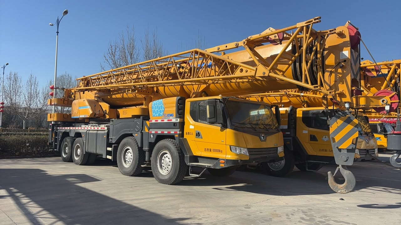 Youxiu second-hand 2022 XCMG 85 tons truck crane for sale
Brand: XCMG Group

Year :2022

Model :XCT85L7

National six emission engine. Lifting capacity :85 tons

Weight :33 tons

Maximum length of boom :68 meters

Arm + Arm :88 m

Crane size :14960 * 2750 * 3990mm

Lifting :50 tons

Qualifications: Excellent

Location: Shandong, China

Quotation :125000USD(FOB Qingdao)

For more information about this crane, please contact:

Whatsapp: 0086 - 13526170326

Wechat: 13526170326

If you are purchasing a crane, please feel free to ask us any relevant questions. China is the world's largest producer and exporter of cranes, producing a variety of new and used cranes. # Used crane # used truck crane # XCMG # Mobile crane # Crane # Sany # Zoomlion #boomcrane # Truck crane # Crawler crane # Used crane # Heavy machinery # Construction equipment # all-terrain crane #tadano #tadanocranes # Gatto #katocranes #terexcranes


**إذا كنت صاحب هذا الإعلان وتريد حذفه لأي سبب، رجاءا أرسل رسالة إلى الدعم الفني**