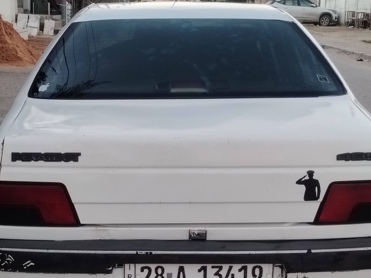 بيجو 405 فول الاخر حبه السعر 35 
*********** مكاني نجف
