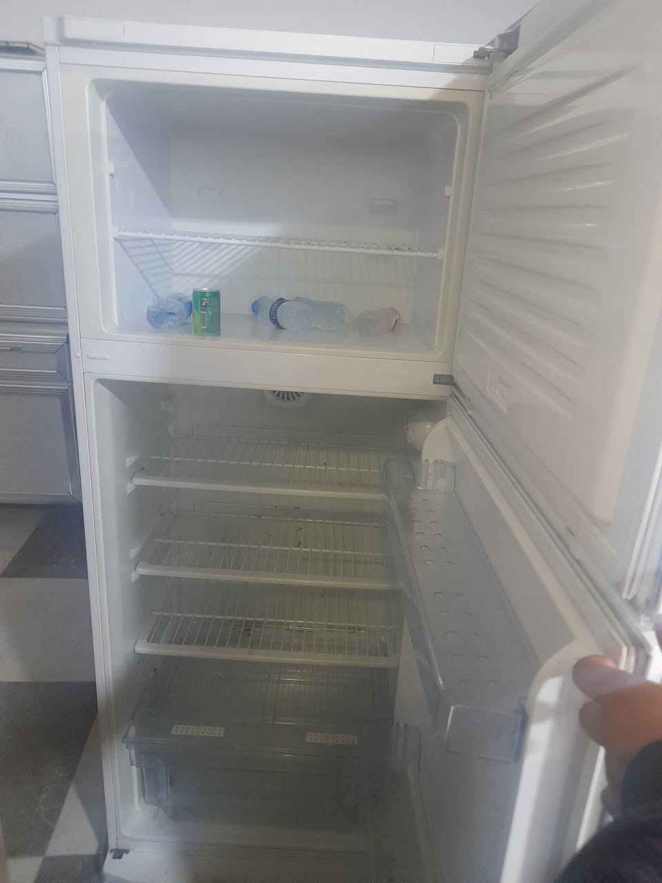 🤍ئەم شتانە هەر هەمووی بێ عەیبە بۆ فرۆشتن ٠٧٧٢،٢٨٢،٣٢،٣٢ کەلار بنكرد بەرامبەر شاری پزیشکی گەرمیان کونەفرۆشی سامان🤍

 سپاس بۆ ئەدمین
