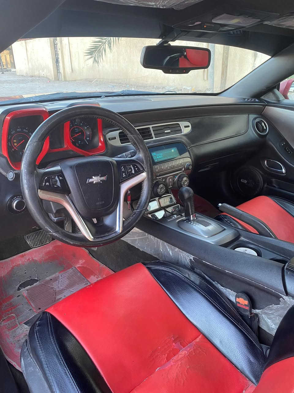 سلام عليكم كمارو لبيع موديل 12 فول واحد علا واحد بسمي رقم نكليزي سعر 85 بل بصره زبير ***********
