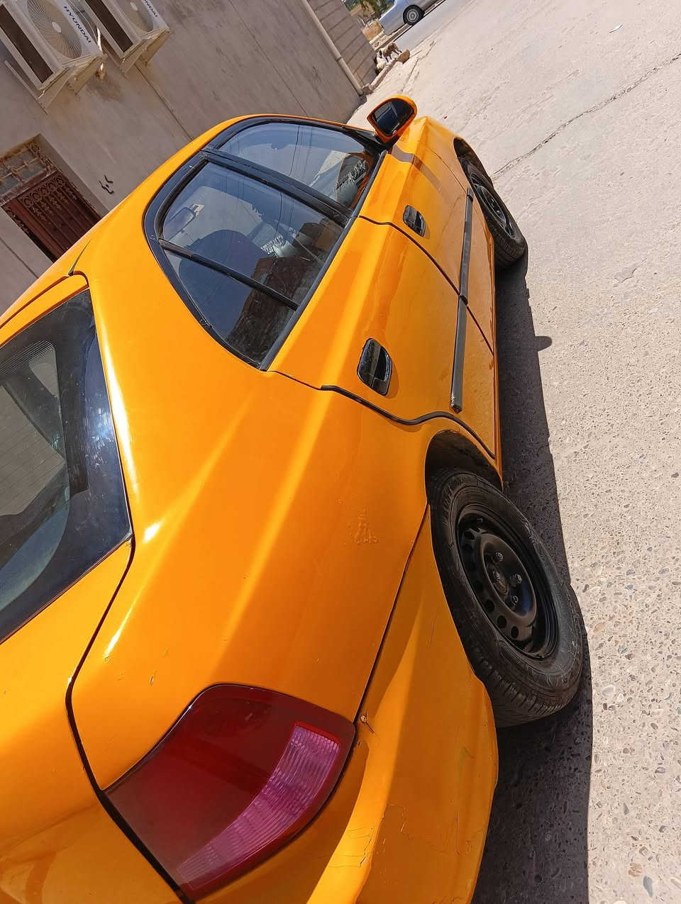 بيرنا 2001 محرك بي خيط بخار دفتر بانزين بيها كهربائيات شغاله صدر جديد بيها ضربه بل جاملق ال وره السعر 30 ***********
