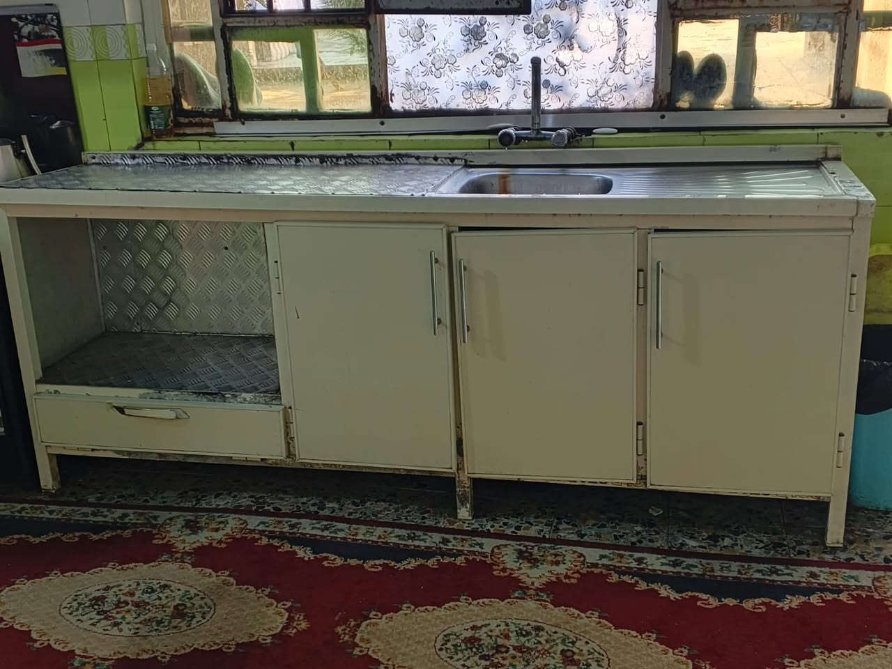 اخو الجديد السعر 450 مكان بغداد رقم ***********
