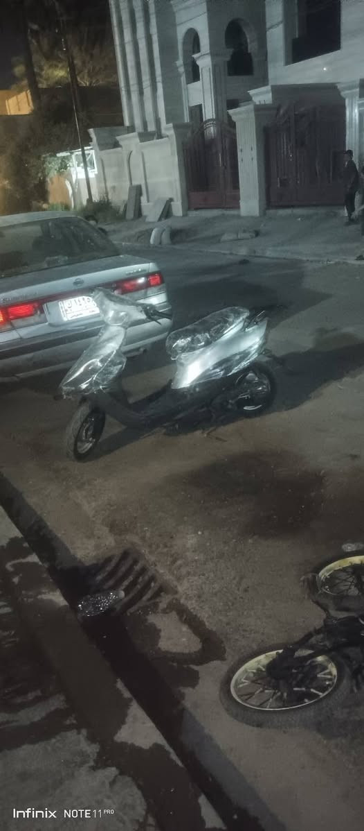 دراجه ناريه تسع زروف بيجي دراجه محرك ناعم لايتات 
اشاير عالي وانصي صندوك ينقفل قبق ينقفل مال بانزين دراجه بوضع الشركه نكر سلف هندر بريك امامي وخلفي بكانك بغداد الزعفرانيه سعر ٢٥٠ وبيه مجال حك الجيه رقم الهاتف تعال خاص


**إذا كنت صاحب هذا الإعلان وتريد حذفه لأي سبب، رجاءا أرسل رسالة إلى الدعم الفني**