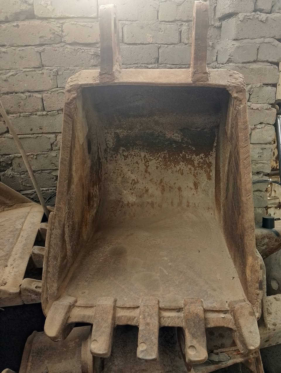 السلام عليكم أدوات جيسيبي وكيس وتركس وفيات هيتاشي ونيوهولند موبايل ***********
