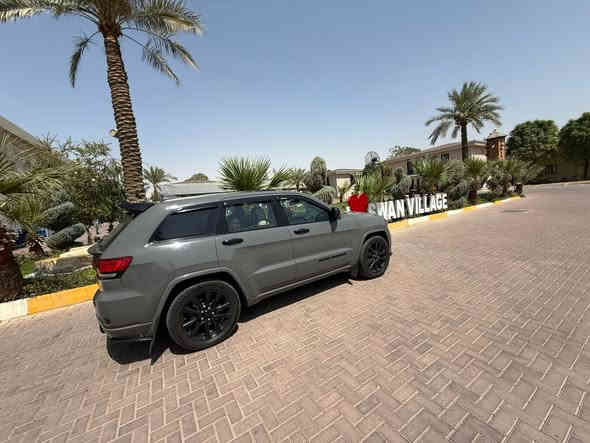 سلام عليكم 
جيب بلاك توب 2020 اسمنتي
ضرر جاملغ خلفي خفيف  
صور الحادث مرفق مع الصور
السعر ٢٦٠ ورقه 
ماشيه 55m
مواصفات 
١-بصمه تشغيل 
٢-بصمة ابواب
٣-رادار جانبي  
٤-منضومة زنون 
٥-كامره ٣٦٠
٦-مخمل +جلد
٧-كشن كهرباء
٨-تدفئة كشنات اماميه
٩-تدفئة ستيرن 
١٠-تبريد امامي خلفي 
١١-ويل كروم ٢٠
١٢-شاشه جبيره
١٣-شاشه اعطال 
١٤-توقف ذاتي 
١٥-حساس خلفي 
١٦-صندوق كهربائي 
١٨-لحيه اماميه 
١٩-دفيوزر خلفي 
٢٠-لحيه فوق البك الخلفي 
٢١-دفيوزر فوق الباب 
٢٢-برده بيبان خلفيه
٢٣-كاميرا داش كام 
مكان سيارة بغداد الشعب  
للاستفسار اكثر الاتصال 
‭٠٧٧٣ ٣٦٠ ٢١٠٠
