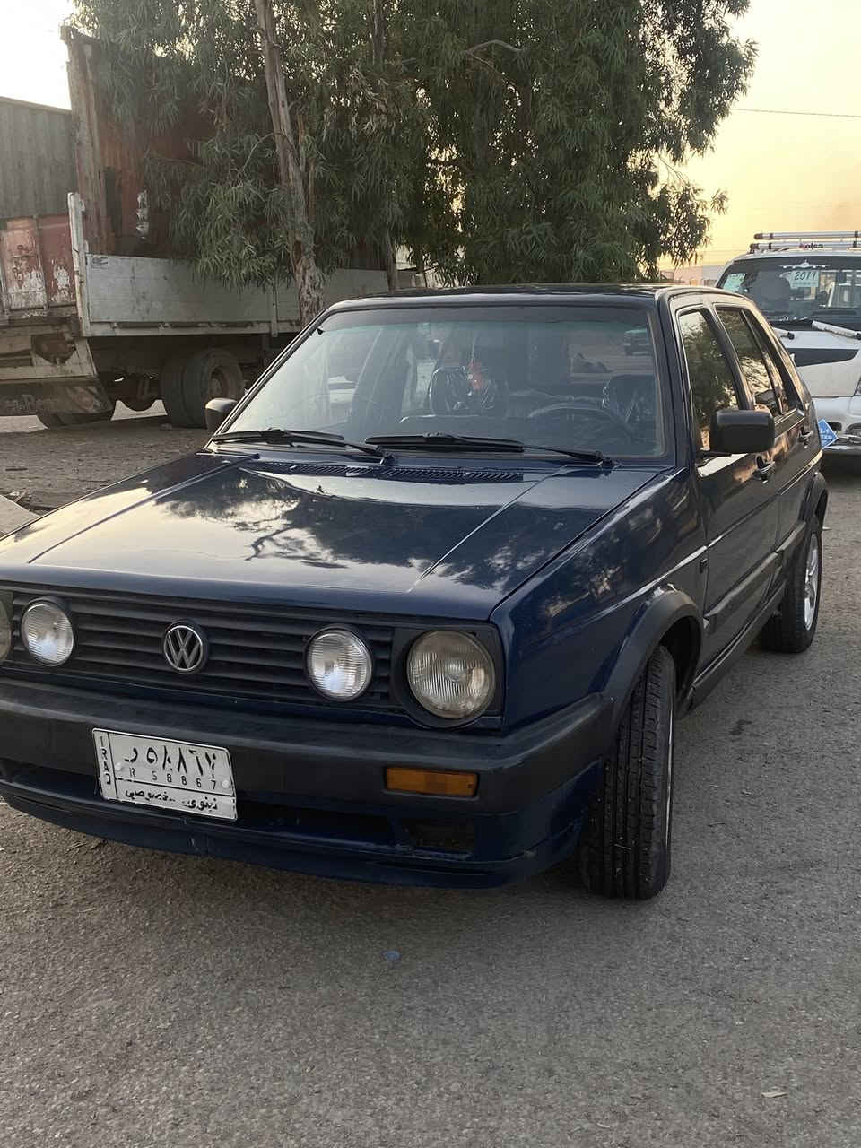 ‏غولف للبيع موديل 89 سيارة جاهزة سعرها 33 وبيها مجال ***********
