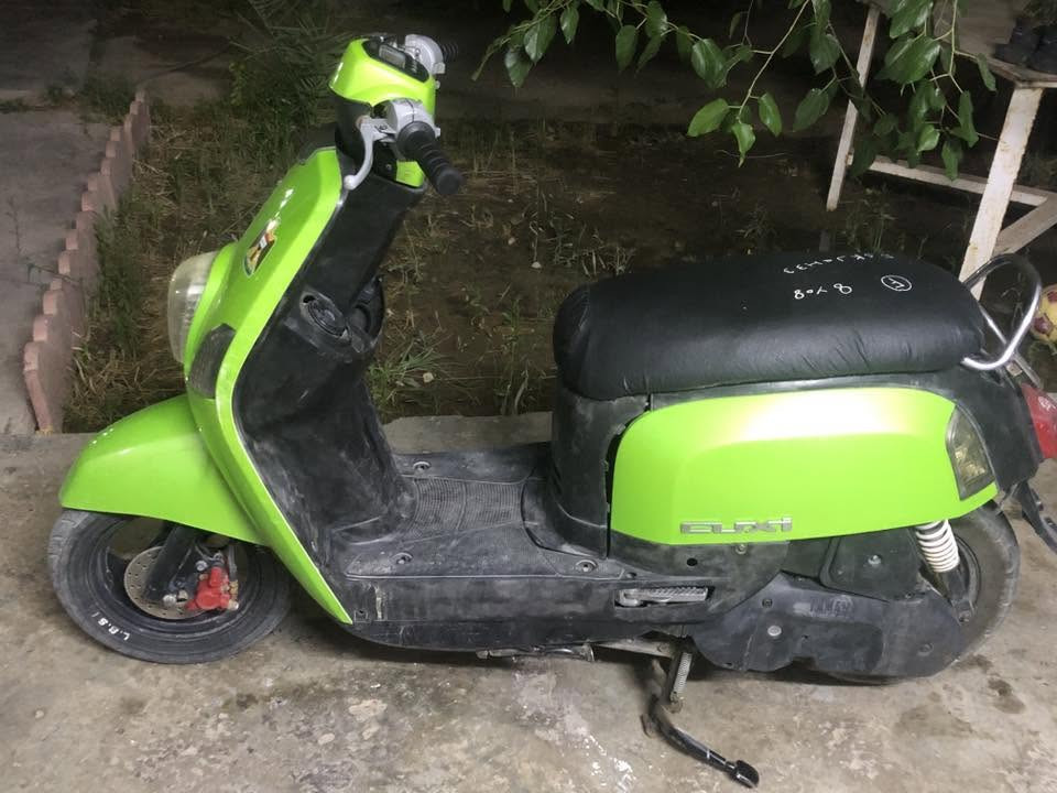 سلام عليكم دراجه ماكس بوليس للبيع مفتوحه نضيفه سعر ٤٢٥ وبيها مجال بسيط *********** خابر عل رقم مامتواجد فيسبوك
