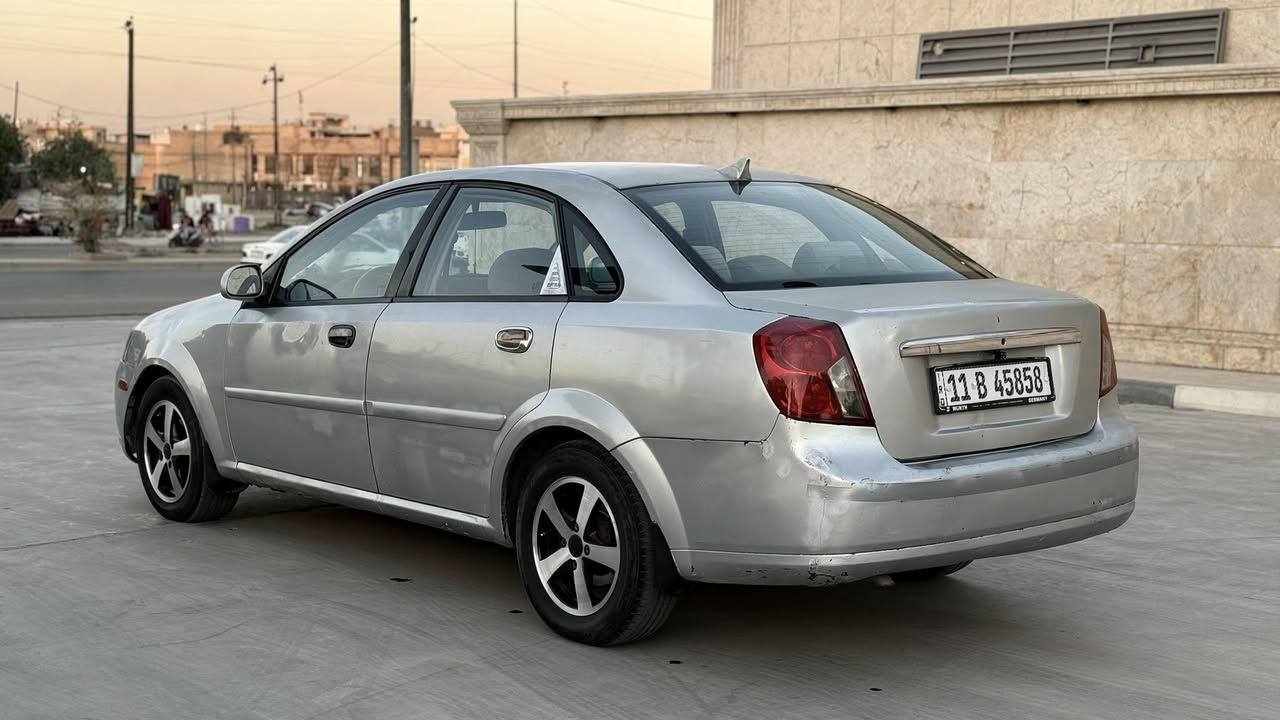 سلام عليكم أوبترا فورنزه 2004 للبيع او مراوس حسب القناعه السياره خير من الله مكينه 2000 كير اوتو جديد تبريد ثلج رقم بغداد مميز بأسمي ثاني يوم احولك مكاني البياع السعر 50 وبيها مجال حك الجيه فقط وشكراً 
المراسله وتساب حصراً ***********
اتصال ***********
