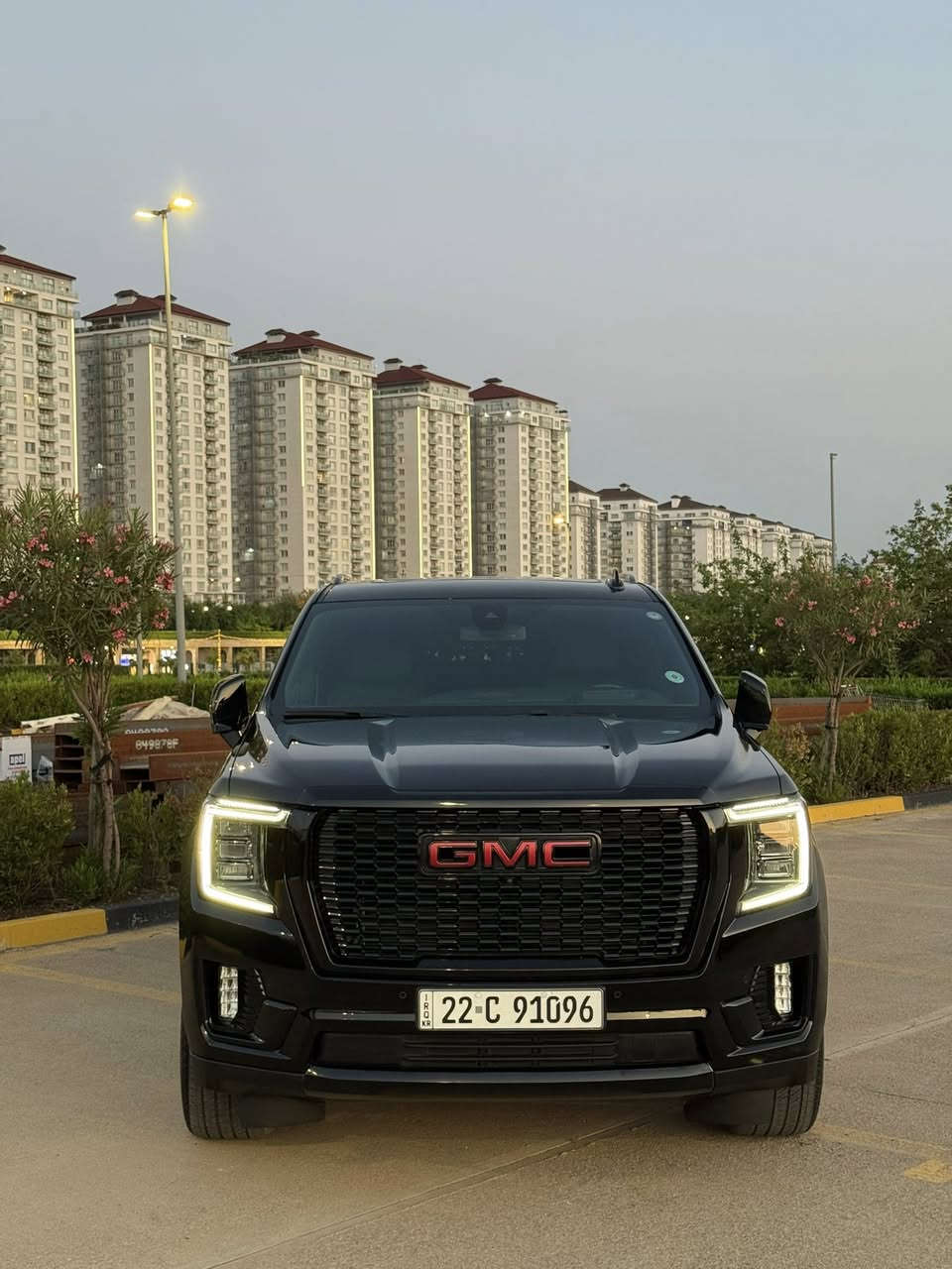 ﷽
‏‎ماشاءالله تبارك الرحمن 
للبيع جيمسي 2022 
Yukon Denali 
انضف دنلي ب هذا موديل
ماشيه فقط ٧٧ الف كيلو حقيقي 
كير ، محرك كهربائي كل بشرط 
سياره مكفول كفاله عامه 
محرك ٦٢٠٠ ، كير ١٠ نمر 
‎فول موصفات 
مواصفات كادلاك 
‎داتا شو كبير ، رادار جانبي خلفي امامي ، رادار ،مانع تصادم  امامي ، رادار مانع تصادم خلفي ، خمس كامرات ، خمس بصمات
‎كشنات تبريد تدفأه خزن وكهرباء ، كشن رجاج تحذير ، كشن خلفي منفصل ، كشنات الخلفيه كهرباء ، لون الكشنات ابيض مميز جدا ، جنطه كهرباء
‎شاشات خلفيي 🖥️ ، ستيرن كهرباء ، بانوراما ، كيجات شاشة الكتروني . دوسات كهرباء ، فور ويل ، اربع انضمه قياده ، جكات
‎ جمسي دنالي اعلي فئه ب جمسي
‎ثلاجه ، شاحن ويار ليس
مكان / سليماني 📍 
رقم تليفون 📞 ***********
