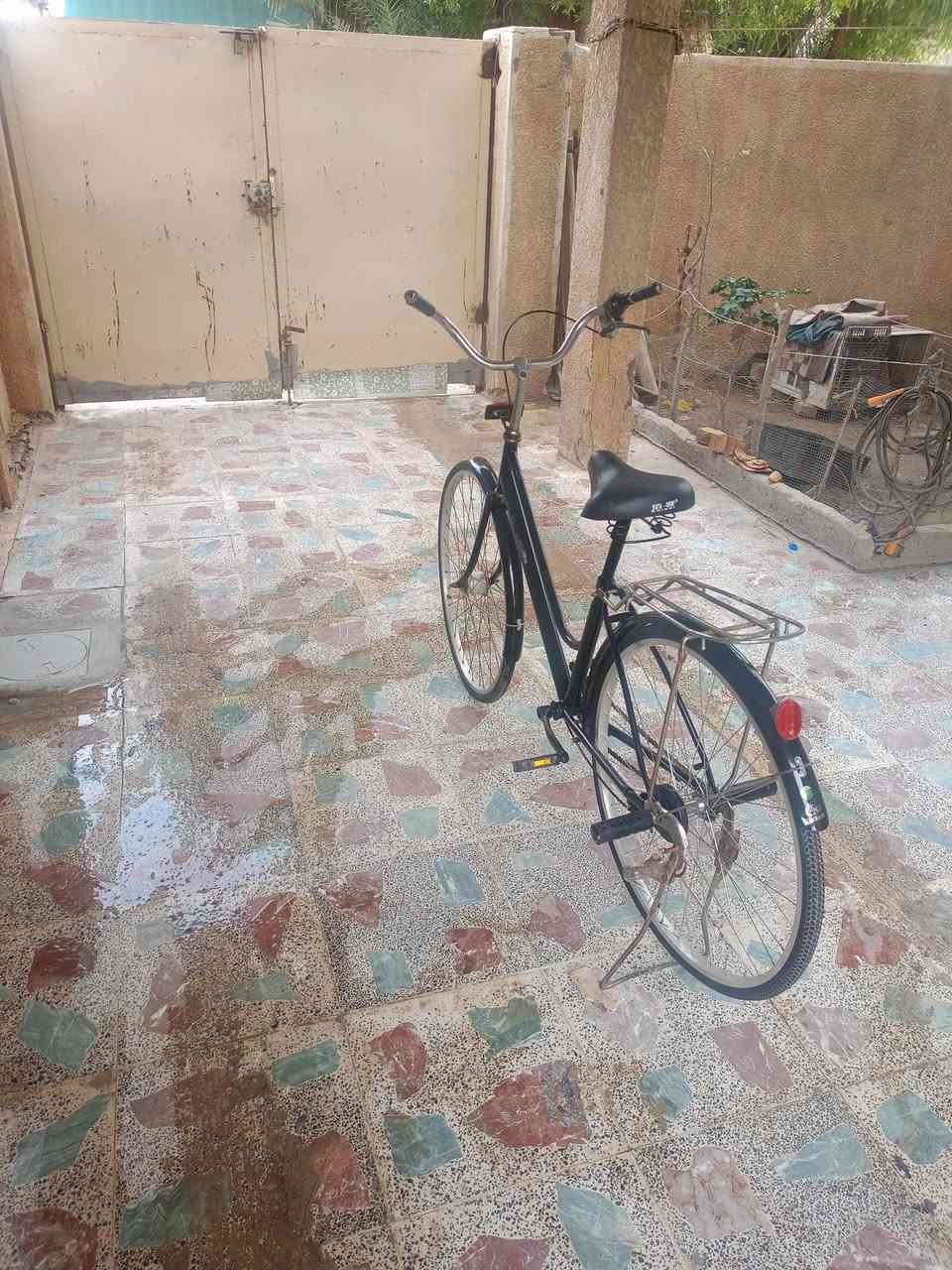 بايسكل للبيع الحجم 27/ سعر 75مكاني ديالى  بعقوبه***********
