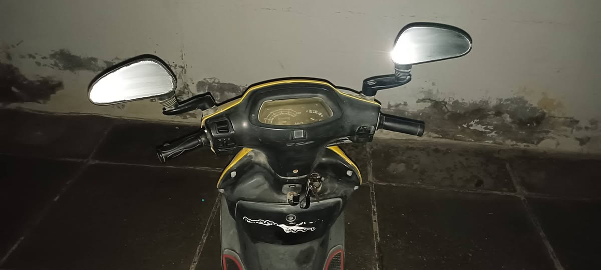 دراجه ماليزي للبيع كل نقص مابيه نضافه فول السعر 375 مستعجل الاتصال ***********
