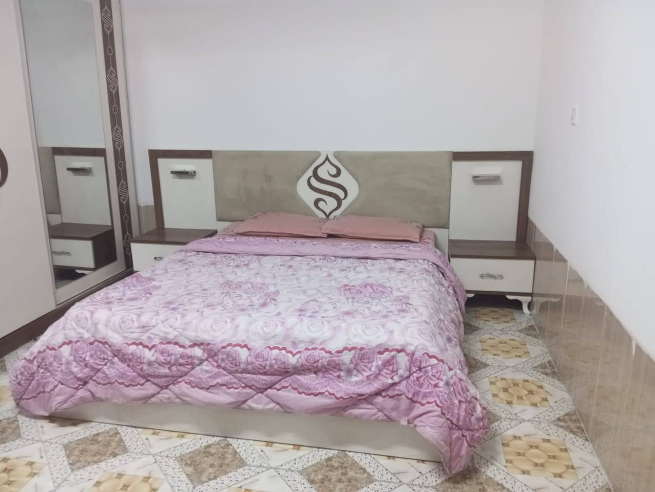 ***********واتساب او اتصال
