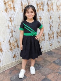 ملابس اطفال • اسود • اقل من جملة