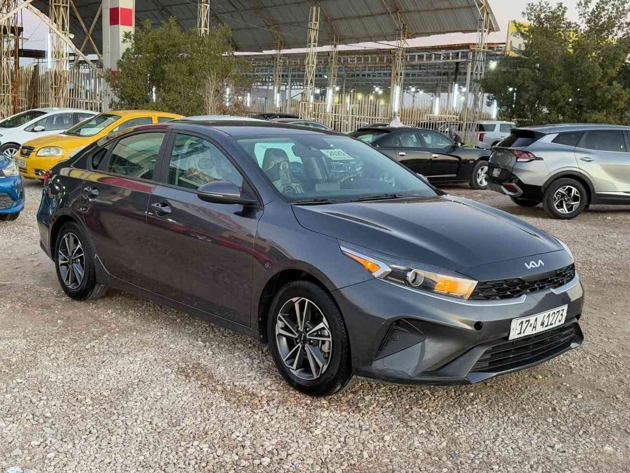 سلام عليكم
كيا فورتي مديل 2023 وارد أمريكي ضرر تبديل جوملغ وباب بدون عابر ارباكات سليمه رقم مثنى معوقين وكاله عامه بسم المشتري مكينه 2000 دوش كير 8 نمر كير مكينه مكفوله
مواصفات شاشه كامره دواره حساس امامي خلفي رادارات جانبيه ويلكب اشاير بلمري توقف ذاتي 3 انضمه قياده وباقي المواصفات المعروفه السعر ب142 وبيهه مجال بسيط 
مكان السياره رميثه
اي استفسار***********
