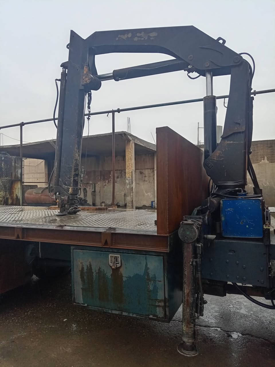 للبيع يرهم مراوس ٩ طن
***********
