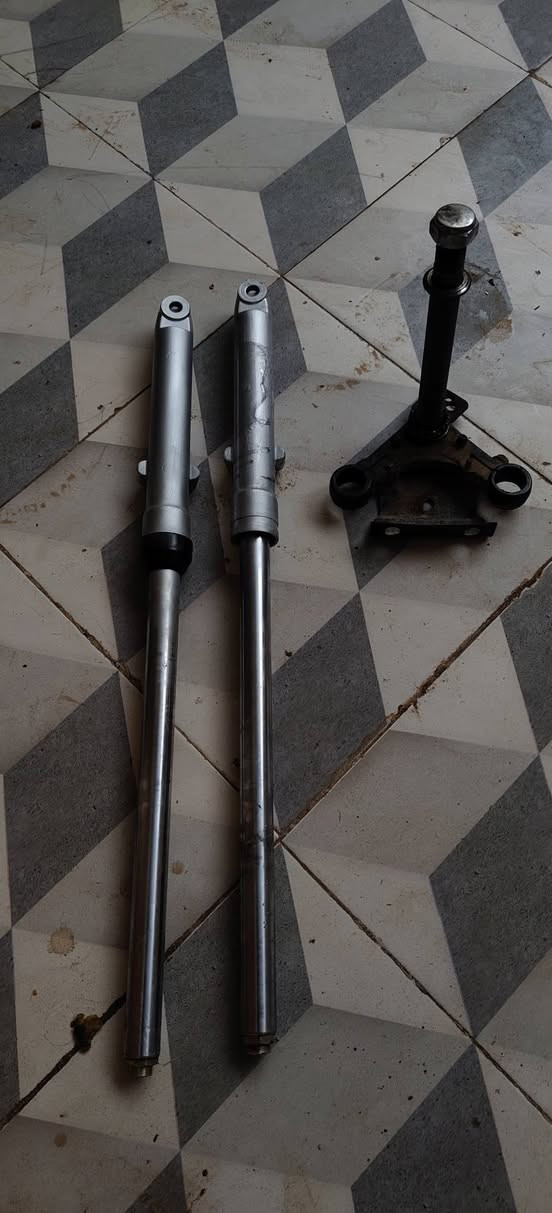 السلام عليكم شباب عندي شاصي ارشا اوراق اصولي 2017 اورق كامله كبل ترقم بيهن ماابيع الشاصي وحده الكدام له ويه غراضه كلهن من الخير السعر 375 لا تداهرني ولا ادهرك عجباك السعر هله بيك ما عجباك هم هله بيك من الخير ربع ما يطيح 🌹 التواصل على الوتساب فقط ( *********** ) الناصريه مركز
