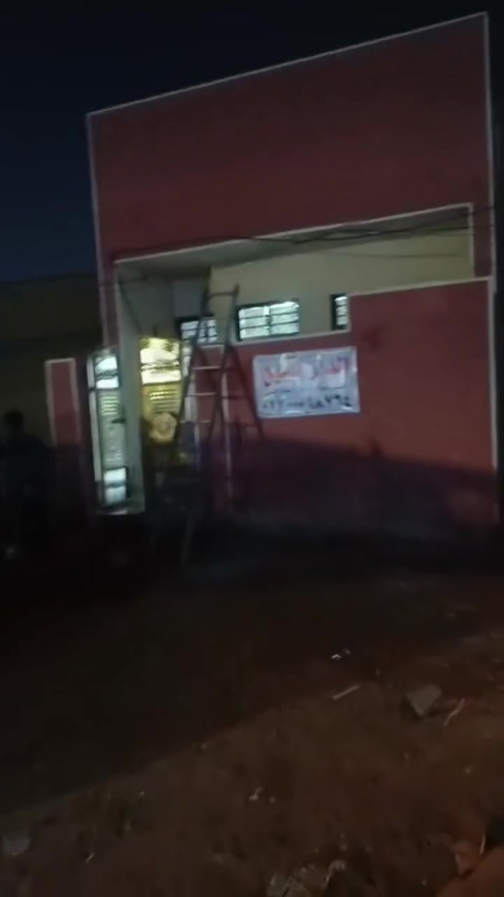 سلام عليكم بيت للبيع لبيت مقابيل الجمعيات مقابيل شارع ابو هيثم لبيت 100طابق ونص
***********
