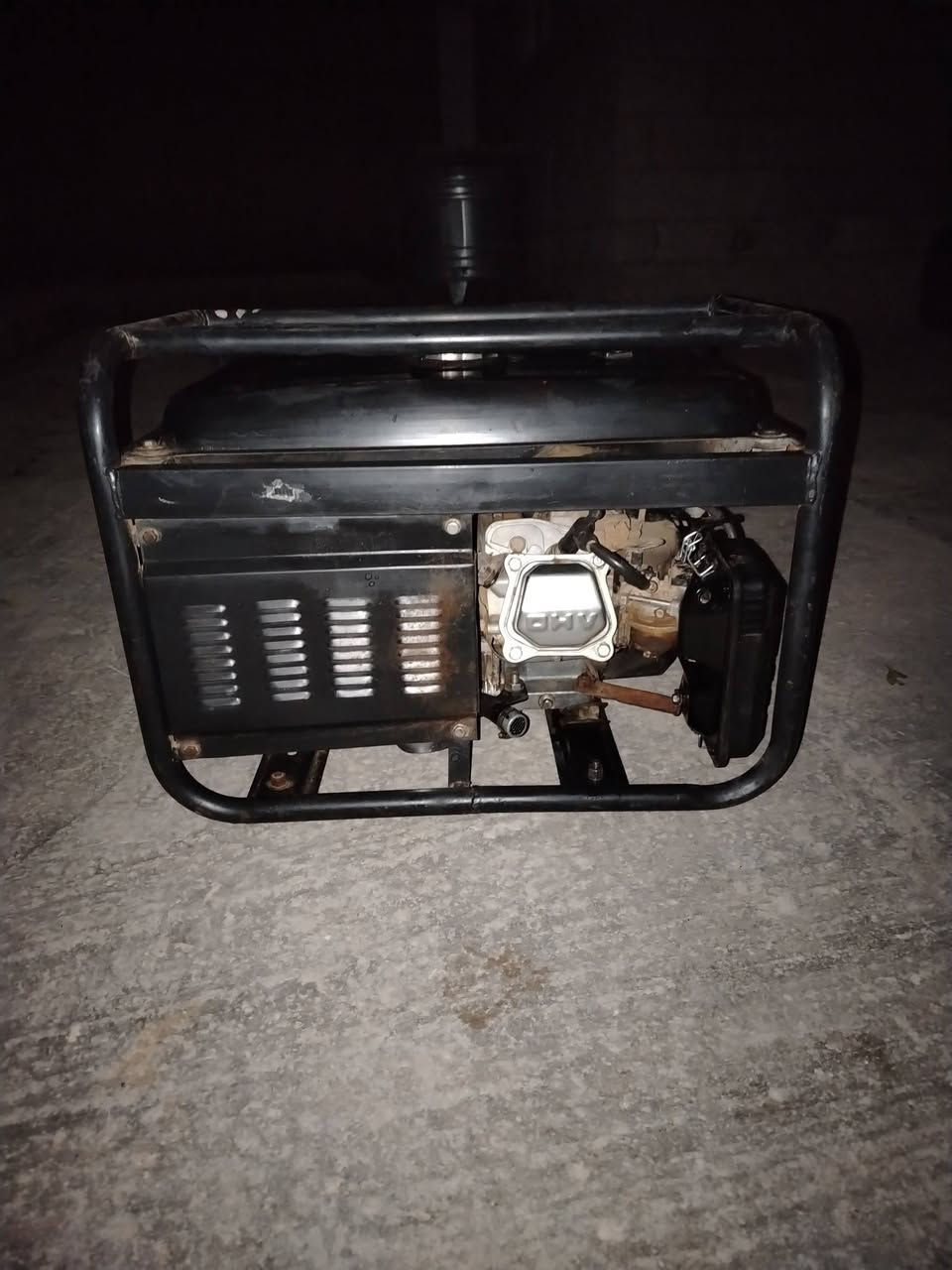 السلام عليكم
مولد استرا 2.5 kv  للبيع

السعر  ١٨٥ الف و بي مجال بسيط

 للأستفسار الاتصال على الرقم
***********
***********
