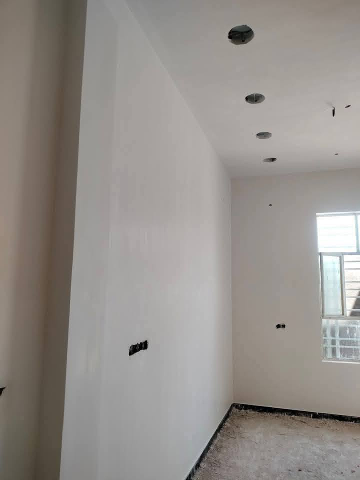 لباخ بورك شغل درجه اولى متفرغ حالين 
***********
