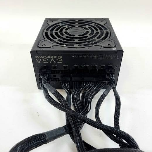 باور سبلاي EVGA 80+ 1000Watt
نسخة SuperNova 
اعلى فئة مكثفات يابانية 
كيبلات متينة جدا
شباب هاي نسخة احترافية تفيد اللي يريد كفائة عالية ل10 سنين ليكدام 

اخذتة من النبع + ضمان وكالة 10 سنين

مستخدم اقل الشهر لان بعت الPc
توصيل موجود راسلني خاص وسهله


**إذا كنت صاحب هذا الإعلان وتريد حذفه لأي سبب، رجاءا أرسل رسالة إلى الدعم الفني**