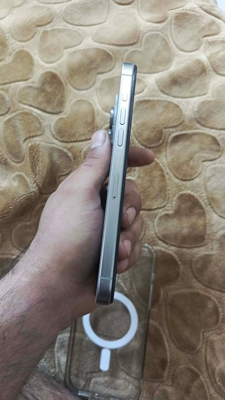 لللبيع ايفون 15 برو ماكس M
256

بطاريه 83

جهاز مستبدل شاشه فيس ايدي واكف

الس550 قفل 

جهاز نضيف كله شغال

مكاني بغداد حسينيه راشديه ***********
