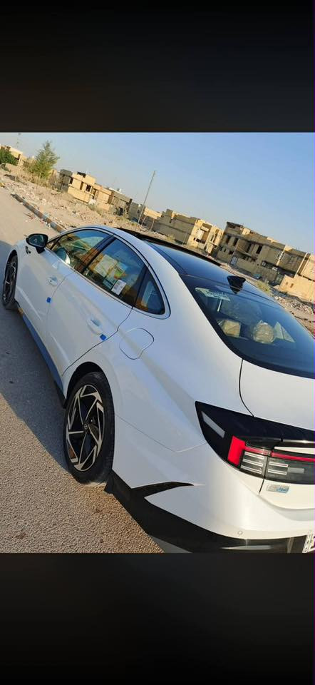سوناتا 2024 خليجي كفالة عامة
بانزين 
ماشية 24 الف 
فول مواصفات داخل جلد 
بانوراما 
رقم بغداد بأسمي
مكاني ديوانية 
***********
