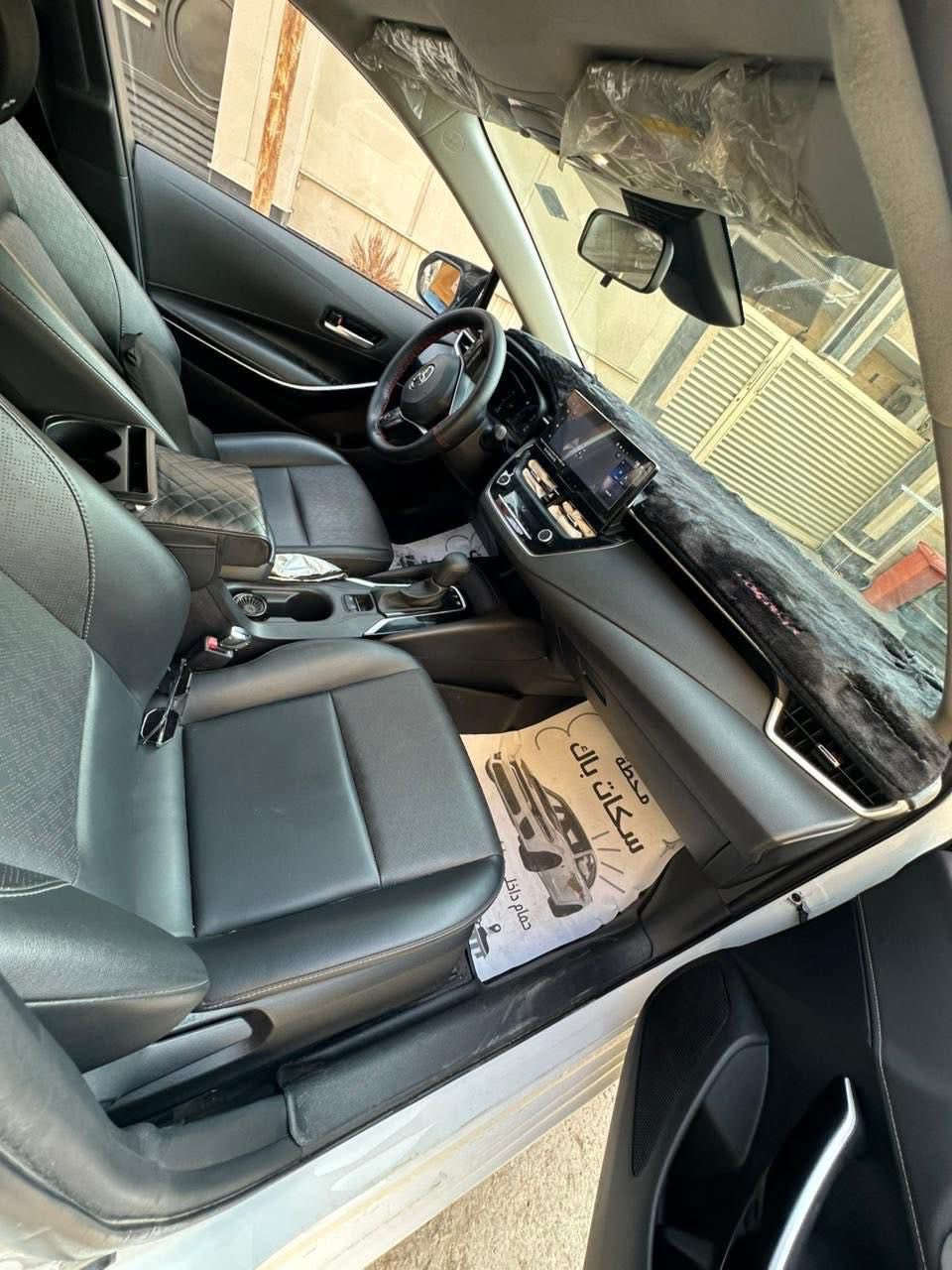 السلام عليكم للبيع  كورلا مرقم بغداد اب اسمي
مكفوله

السعر700/22 الف عراقي وبيها مجال

ماشيه 19 الف كيلو

كورلا 2024 شكل خليجي هايبرد مكينه 1800 علامه سوده HEV   شحن ذاتي    مكفوله كفاله عامه  رقم بغداد بغداد اب اسمي

‎المواصفات 

مكينه 1800 هايبرد شحن ذاتي 

سلايت 

كراسي جلد اصلي+ دركة جلد وحياكه  

رادار + تحديد مسار طريق + قيادة ذاتيه 

قرائة علامات الطريق المرورية

بصمة تشغيل + دخول ذكي  يدة الباب

هاندر بريك بصمة + اوتو هولد 

 بطاين بوب حياكه  مطرز 

كيجات ديجتل 

شاشه مسجل +تبريد بيانو + كامره خلفيه دوارة + كار بلي 

تبريد قطعتين 

لايت زينون عالي ناصي + بروجكتر لد زينون + لد صباحي زينون+ بكلايت لد 

 حساس اطار + حساس مطر + حساس لايت داينمك عالي ناصي اوتو 

ايفو مود + مود درايف + مانع انزلاق 

تحكم  الستيرن كامل مع كروس سرعه

 ايرباك عدد 10

ويل كب  حجم 16 

مكانه بغداد المنصور السياره ماشيه 19 الف كيلو

***********

***********
