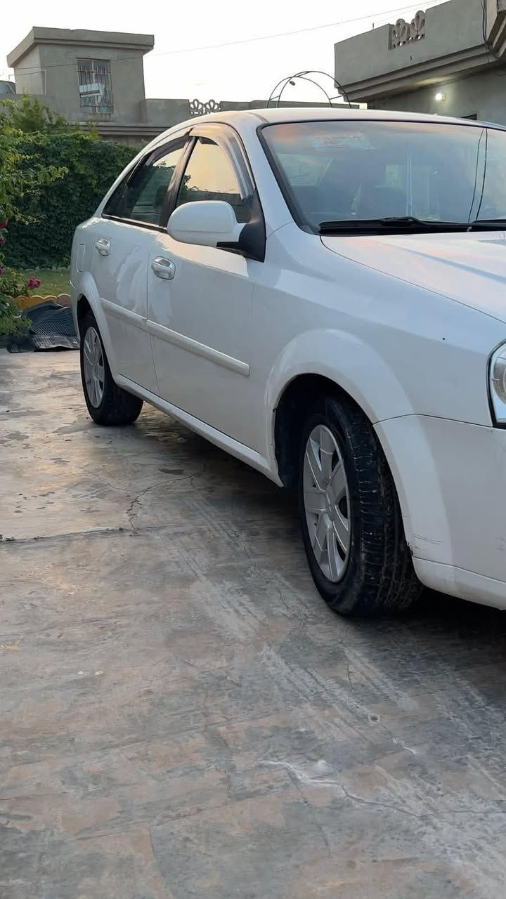 اوبتره 2010
كير توماتيك بدون صبغ 
سياره جاهزه سعر 75 او مجال 
***********

