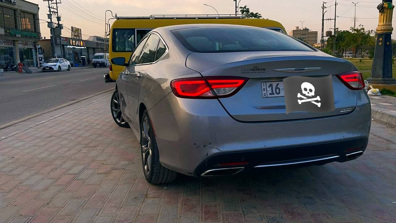 سلام عليكم C200 2016 للبيع رقم دولي 
مكينه V6 3600 🚀 حادث الوارد جاملغ وبنيد وشويه من التكمه جهة الصدر  و بالعراق باب السايق نطخت ونصبغت والجاملغ الأمامي و الباب الخلفي للملاون سونار موجود. 
فئة S شفتات ستيرن كامره دواره دبل كزوز رياضي ويل 19 رياضي 5 بصمات. تشغيل عن بعد 
كير مكينه مكفولات سياره متعوب عليه كلشي مبدل اصلي ادامه كامله براد دهن عبوة فيتبم Dipson
تخم دسك حداديه جديده دبلات جدد. منظومة زنون
سياره جاهزه ايرباك برده طاك ومرجع سستم. 
المكان كربلاء السعر 88 وبيه مجال بسيط *********** كربلاء, العراق
