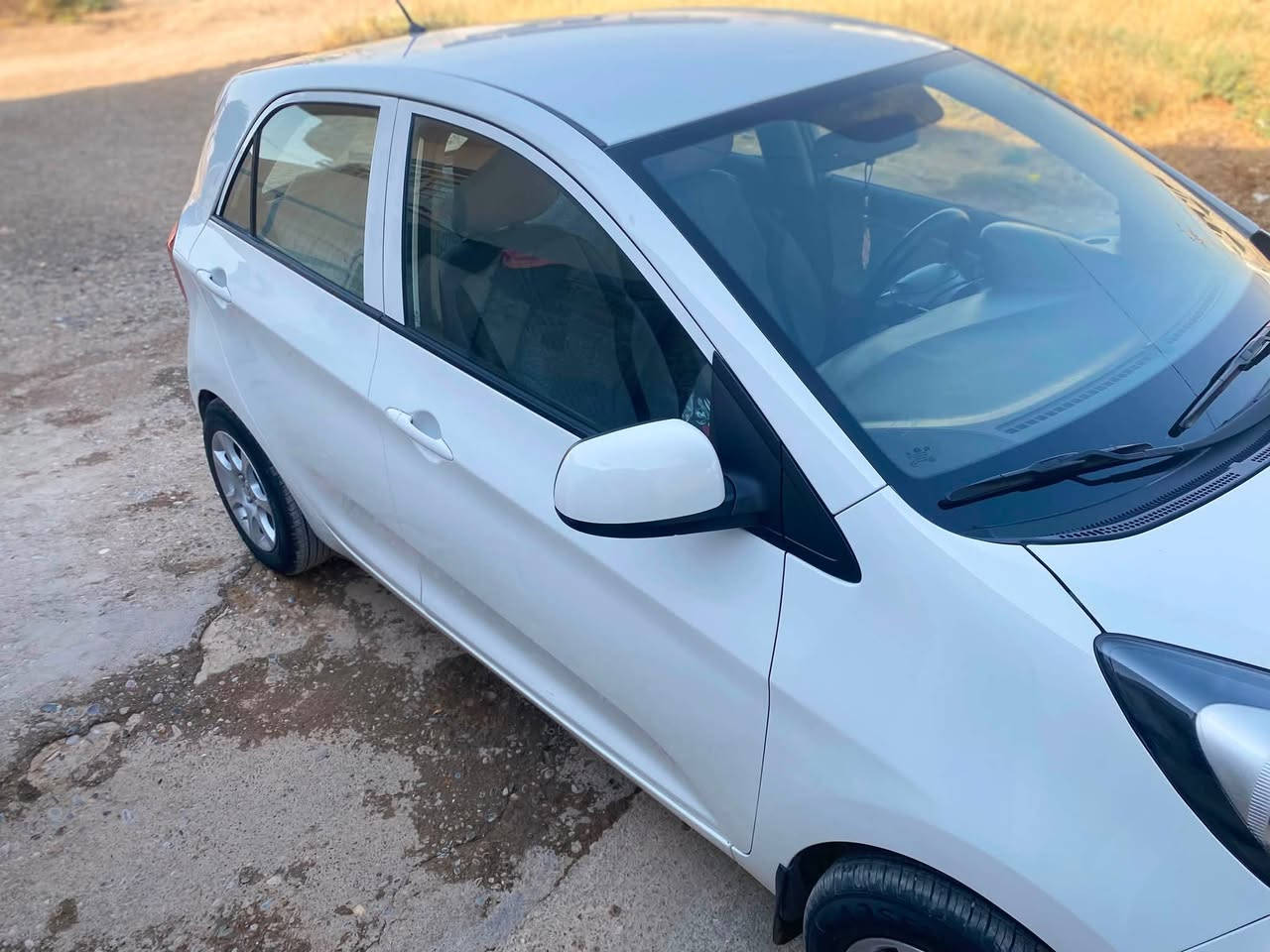 سلام عليكم Kia picanto 2016سیارەبدون صبخ عنده شبر بارد سياره كلش جاهز سنه ويه جديدتبريد ثلج سعر٨٥ورقەمجال ***********
