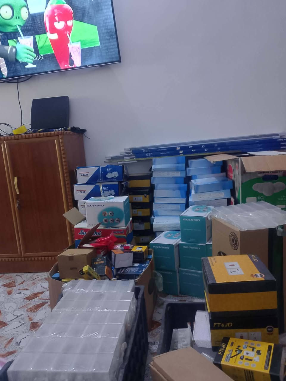 مواد كهرباء شلعات تنباع على سعر بغداد تواصل على هذه رقم
***********
