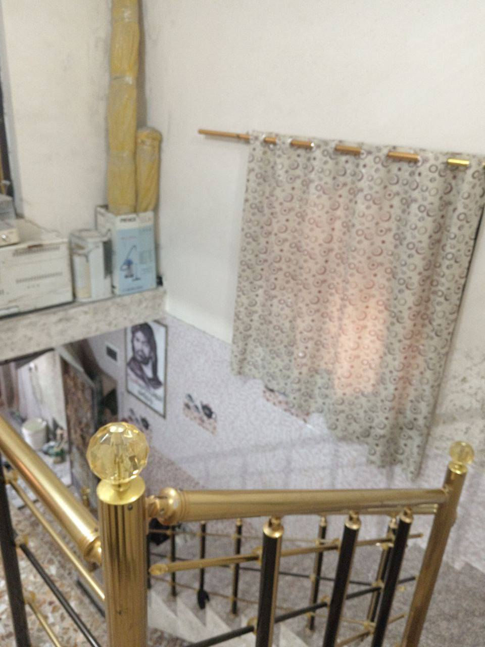 السلام عليكم
بيت للبيع المساحه 75 
الموقع بغداد الدورة ابو دشير قرب مدرسه الفيالق 
للاستفسار. ***********
