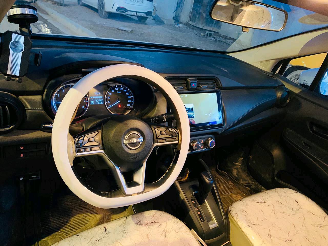 السلام عليكم
نيسان سني خليجي 
الشكل مكسيكي مديل 2024
رقم اربيل سيارة بسم شركة بيه ضمان 3سنوات 
جديدة وجاهزة اي نقص ما بيهة 
بيهة طخه بسيطه مبينه بالصوره 
ماخذهة زيرو على ايدي

***********

مكاني  البصرة الزبير 

السعر 145$