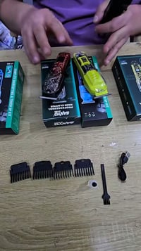 مكينة حلاقة • صفر • متوفر كميات